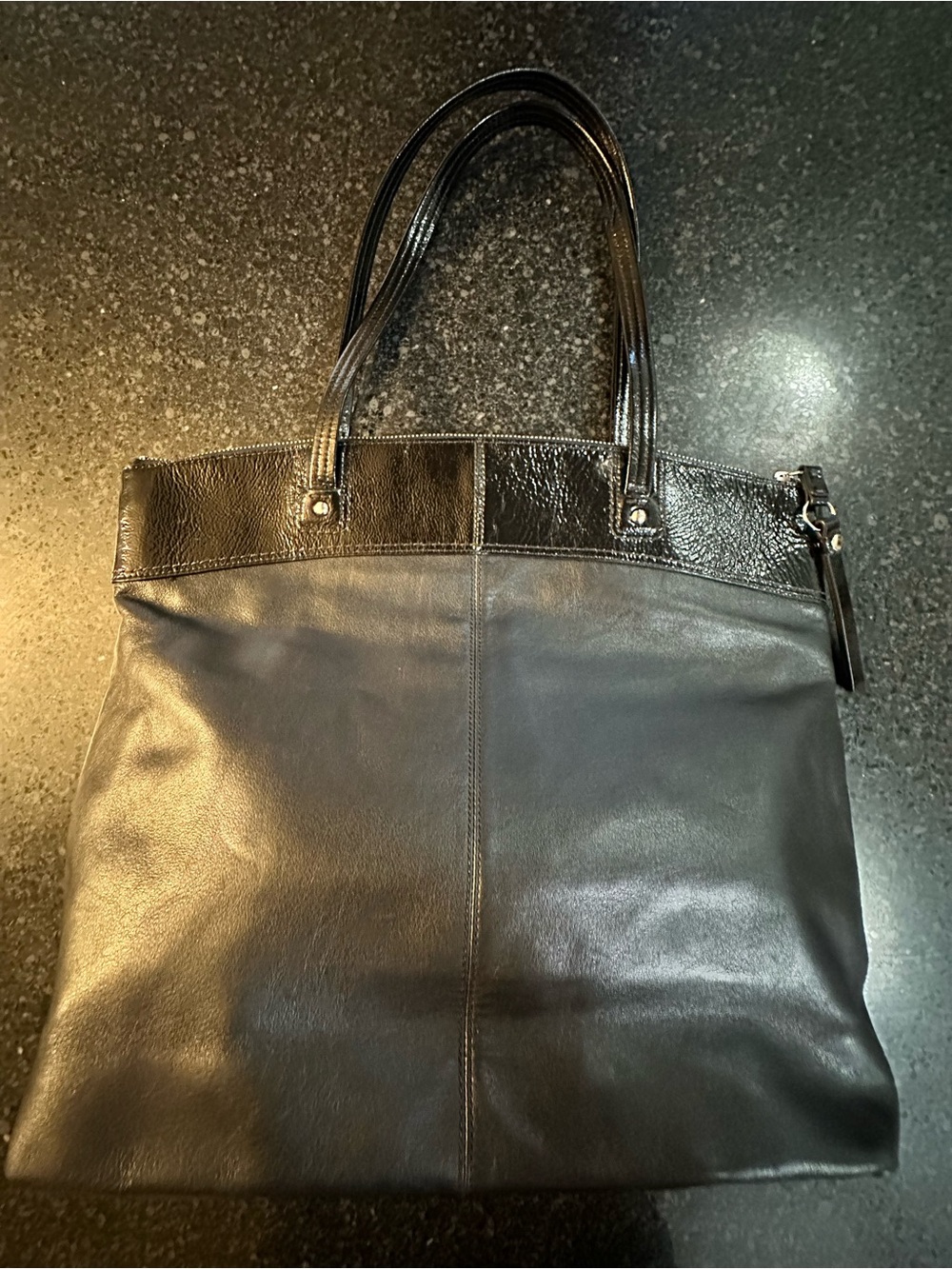 Coach Black Signature Leather Tote Bag – Large Shoulder Bag – 2 Hangtags - Picture 6 of 10